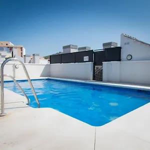 https://holidays2malaga-refino-pool-and-parking.1costadelsol.com