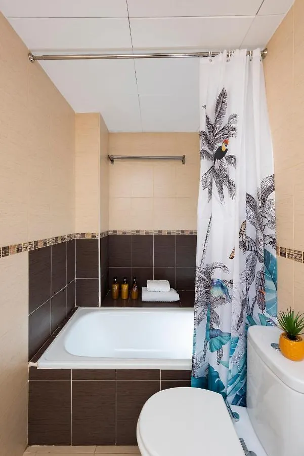 公寓 Unika Homes Malaga Beach & City 西班牙